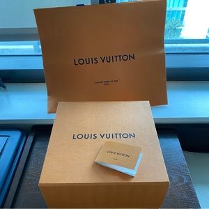 Louis Vuitton shopping bag and magnetic box